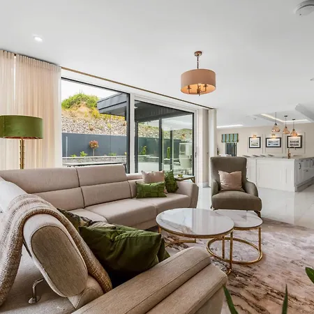 בית נופש 72 The Westpoint Way