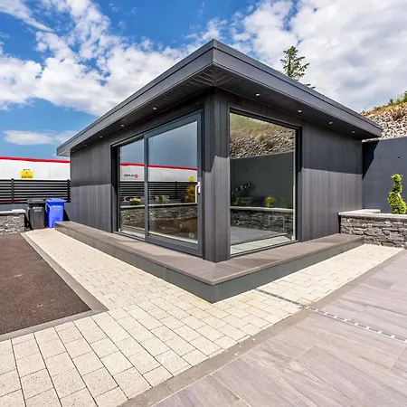 72 The Westpoint Way