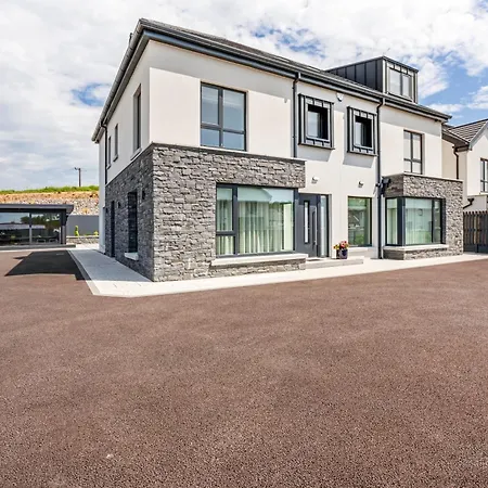 72 The Westpoint Way * Balnacart