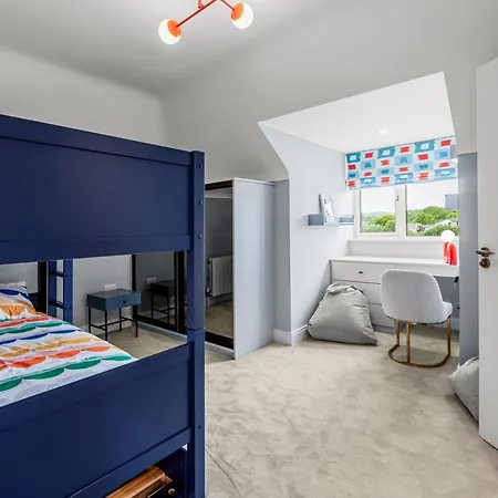 בית נופש 72 The Westpoint Way *