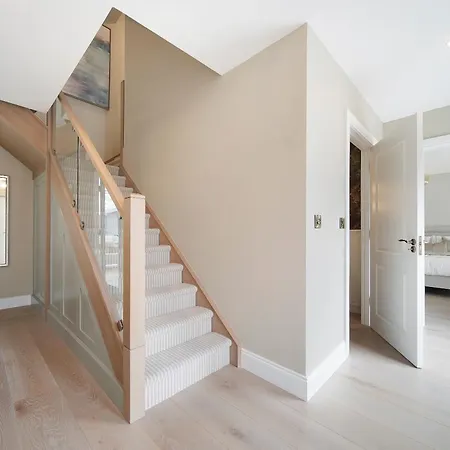 72 The Westpoint Way * Balnacart