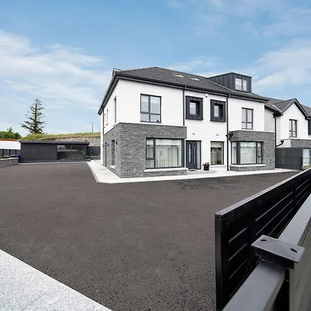 72 The Westpoint Way - Donegal Town