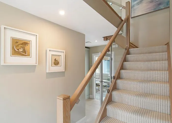 72 The Westpoint Way - Donegal Town